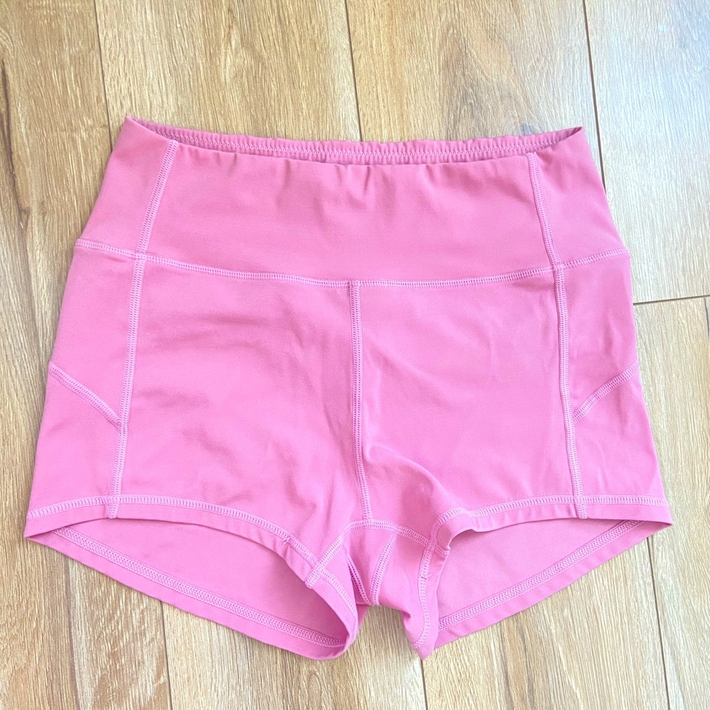 activewear shorts